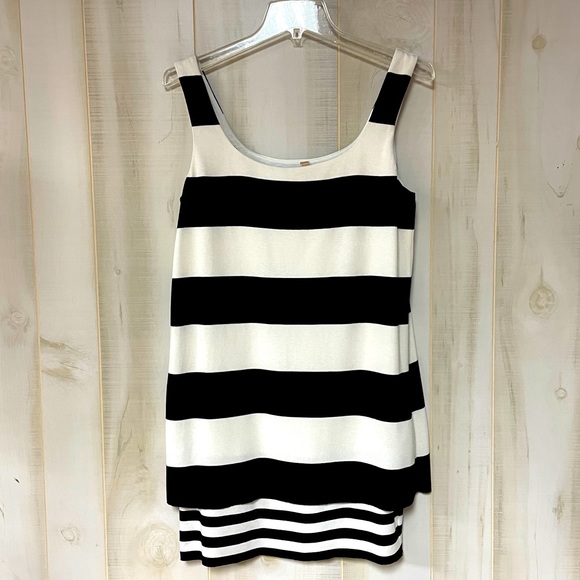 Bailey 44 Black And White Striped Tank Top With Striped Underlayer Sz M - Picture 1 of 5
